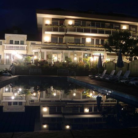 Hotel Tiffany เมราโน ภายนอก รูปภาพ